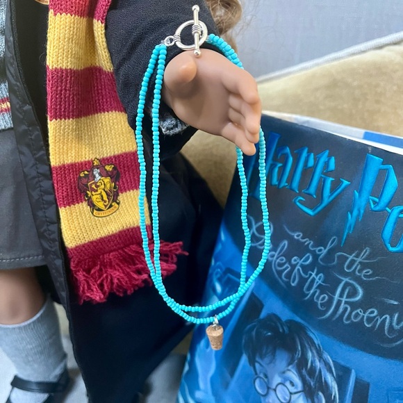 Luna Lovegood Doll Necklace - Picture 3 of 9